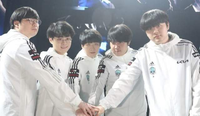 洛杉矶只有一个皇，那就是里皇