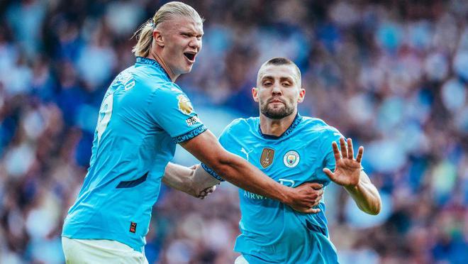 羽毛轻盈落 羽毛轻盈落