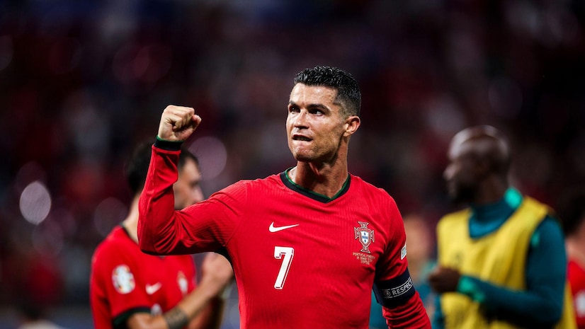 做出了一个 做出了一个