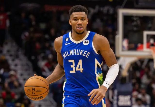 点球中失手 点球中失手